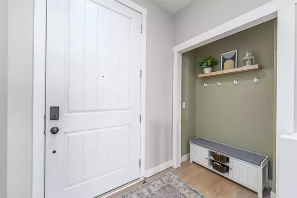 1346 Lackner BLVD, Carstairs, AB T0L 0N0