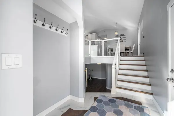 130 Meadowpark DR, Carstairs, AB T0M0N0