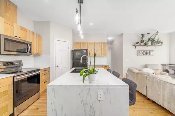 738 Carriage Lane DR, Carstairs, AB T0M 0N0