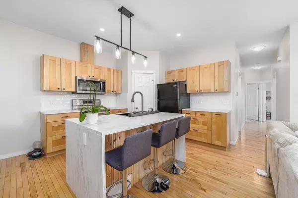 738 Carriage Lane DR, Carstairs, AB T0M 0N0