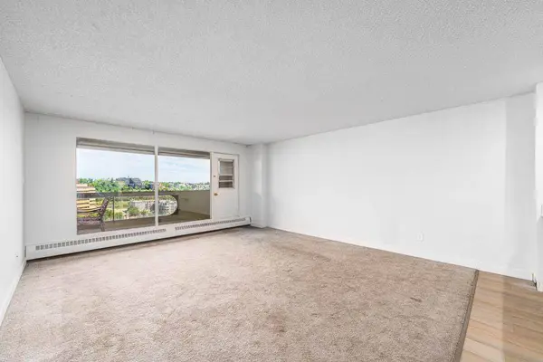 221 6 AVE SE #1504, Calgary, AB T2G 4Z9