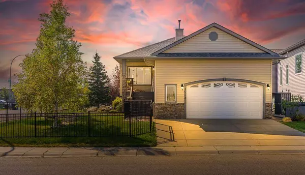 1015 Carriage Lane DR, Carstairs, AB T0M 0N0