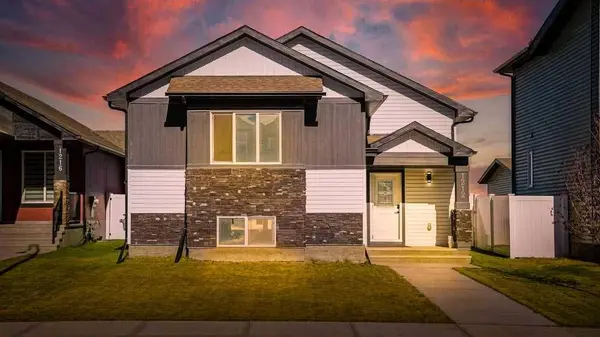 1212 Iron Landing WAY, Crossfield, AB T0M0S0
