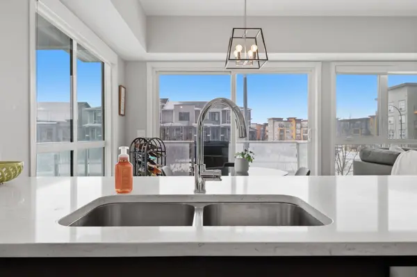 4150 Seton DR SE #224, Calgary, AB T3M 3C7