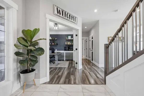 1334 Lackner BLVD, Carstairs, AB T0M 0N0