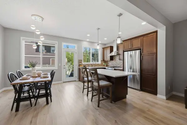 58 Kingfisher CRES SE, Airdrie, AB T4A 0X5