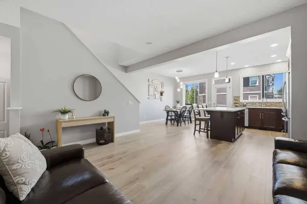 58 Kingfisher CRES SE, Airdrie, AB T4A 0X5