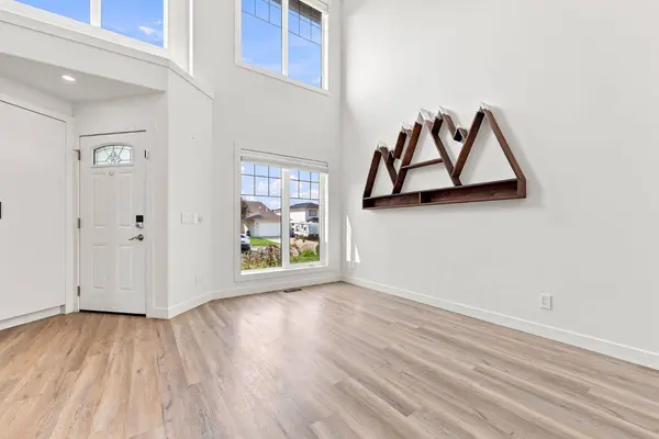 328 Carriage Lane DR, Carstairs, AB T0M 0N0