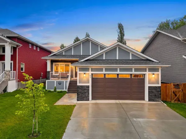 57 Mackenzie WAY