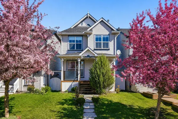 80 Prestwick Bay SE, Calgary, AB T2Z 4S4