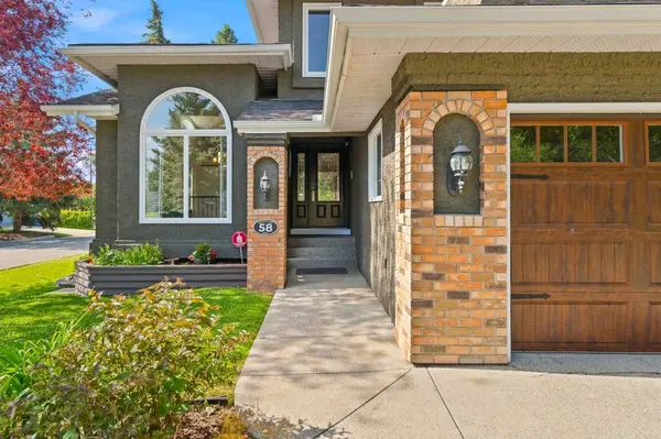 58 Mountain Park DR SE, Calgary, AB T2Z 1P4