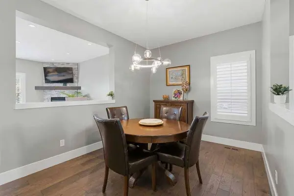 98 Evergreen Common SW, Calgary, AB T2Y 4N7