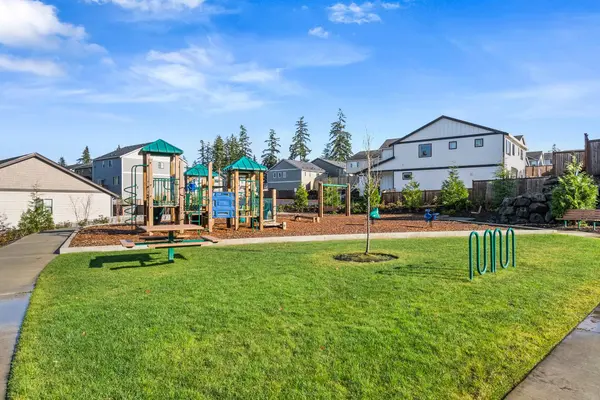 4517 78th Ave Ct W, University Place, WA 98466-3033