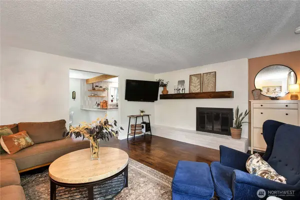 5215 68th AVE W, University Place, WA 98467