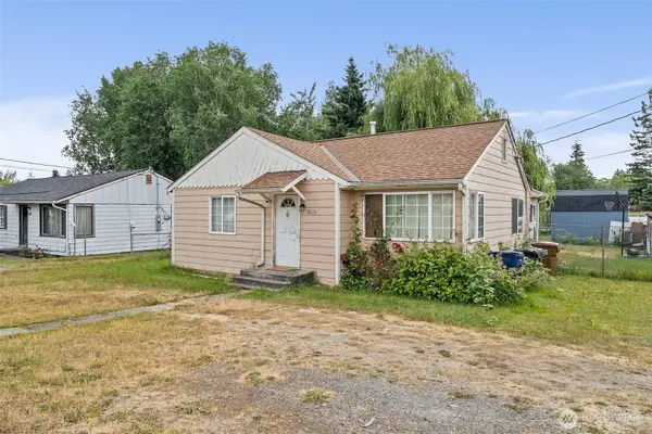 8035 S Sheridan ST, Tacoma, WA 98408