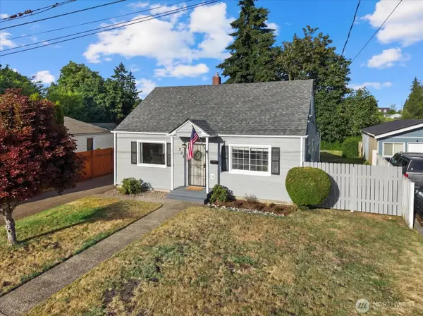 833 S MacArthur ST, Tacoma, WA 98465