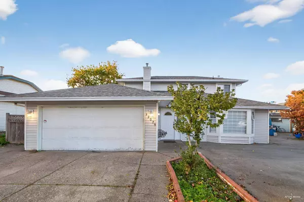 12079 84a AVE, Surrey, BC V3W 0S7