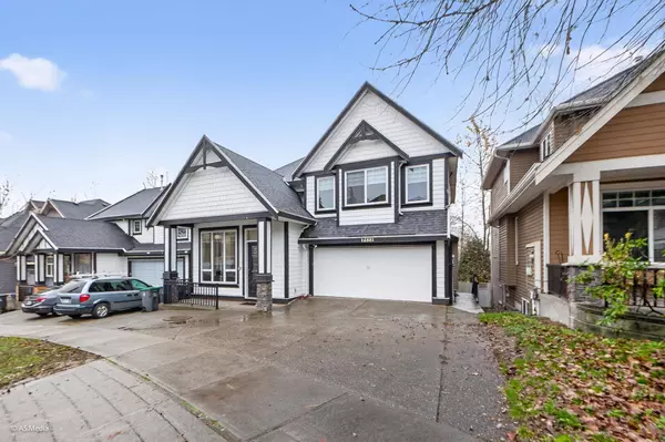 14881 63 AVE, Surrey, BC V3S 2W9