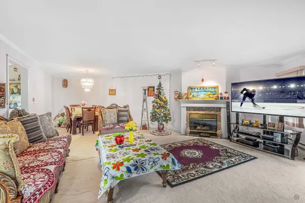 12633 72 AVE #112, Surrey, BC V3W 0A4