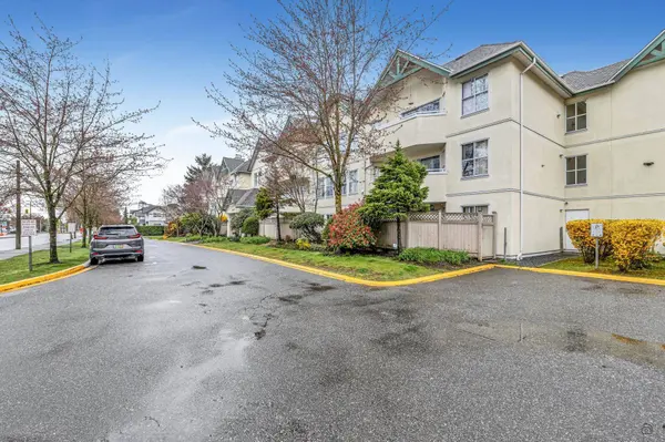 12633 72 AVE #112, Surrey, BC V3W 0A4