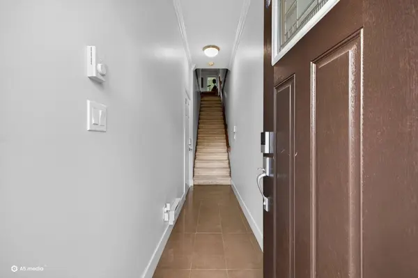 13670 62 AVE #6, Surrey, BC V3X 0H8