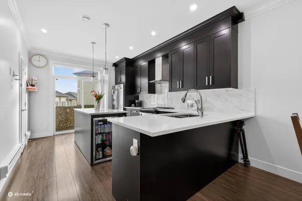 13670 62 AVE #6, Surrey, BC V3X 0H8