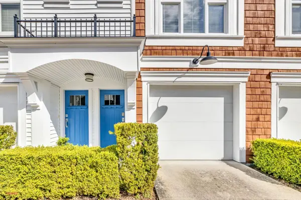 14905 60 AVE #4, Surrey, BC V3S 1R8