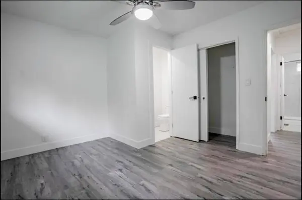 11318 Glen Avon DR, Surrey, BC V3R 4Y5