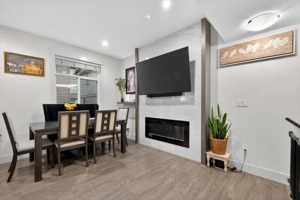 11267 133 ST #9, Surrey, BC V3R 0E3