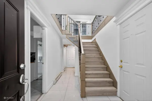 6280 137b ST, Surrey, BC V3X 3R1