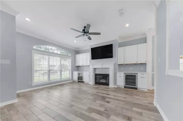 3726 Marielene CIR, College Station, TX 77845