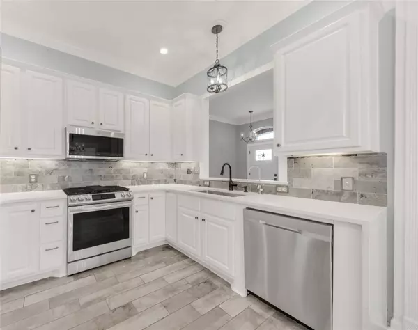 3726 Marielene CIR, College Station, TX 77845