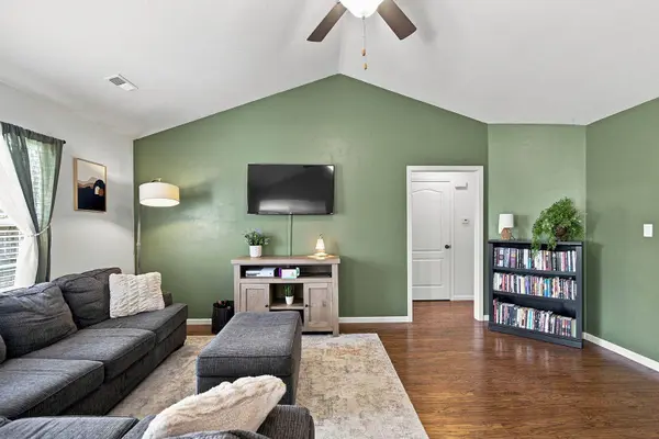 5308 Silver mill DR, Columbia, MO 65202