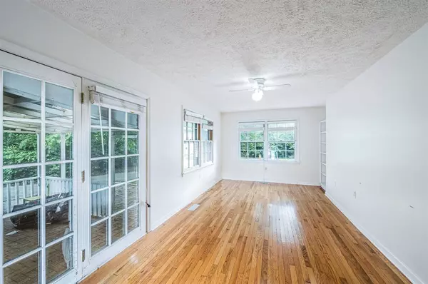 307 Leslie Avenue, Bowling Green, KY 42101