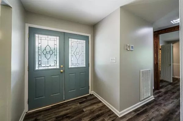 137 W Windsor Circle, Bowling Green, KY 42101