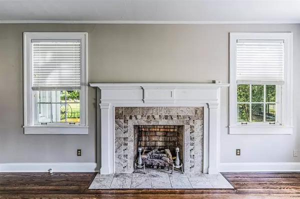 160 W 6th Street, Russellville, KY 42276