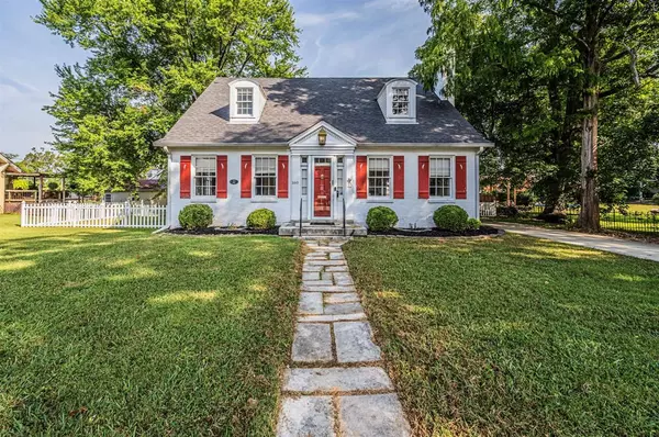 160 W 6th Street, Russellville, KY 42276