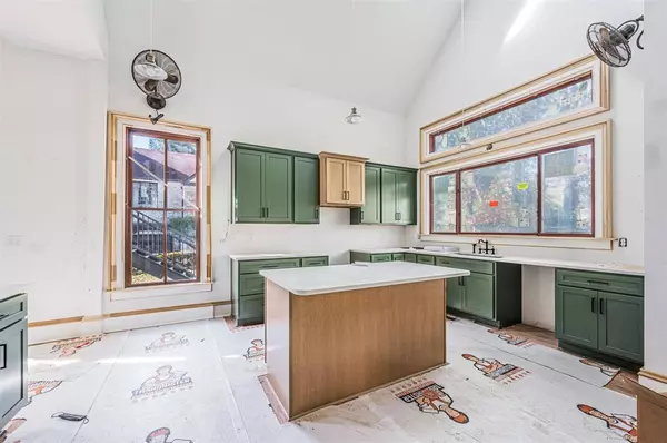 1327 State Street, Bowling Green, KY 42101