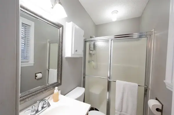 320 Witt Road, Bowling Green, KY 42101