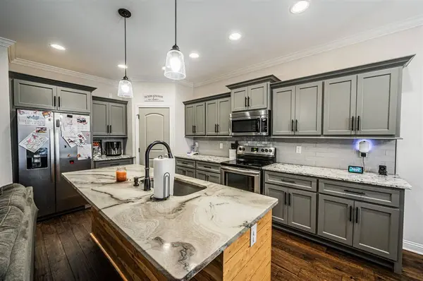 478 Valley Point Court, Bowling Green, KY 42104