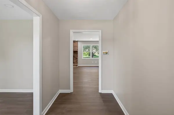 2708 Thompson Drive, Bowling Green, KY 42104