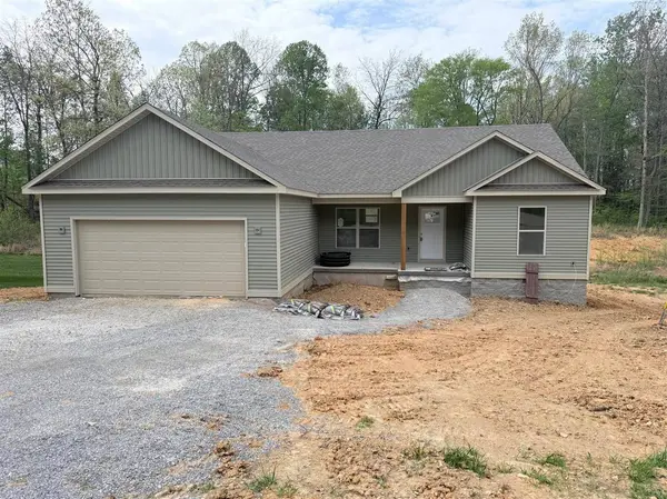 62 Vance Drive, Scottsville, KY 42164