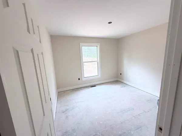 62 Vance Drive, Scottsville, KY 42164
