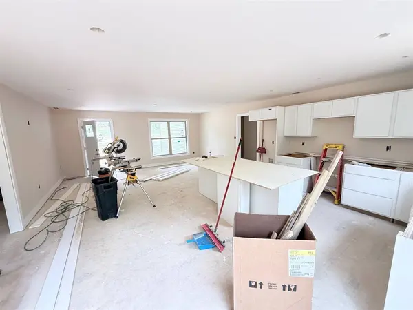 62 Vance Drive, Scottsville, KY 42164