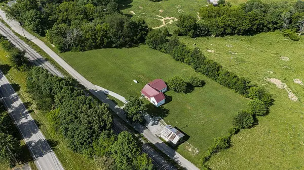370 Ray Walker Road, Russellville, KY 42276