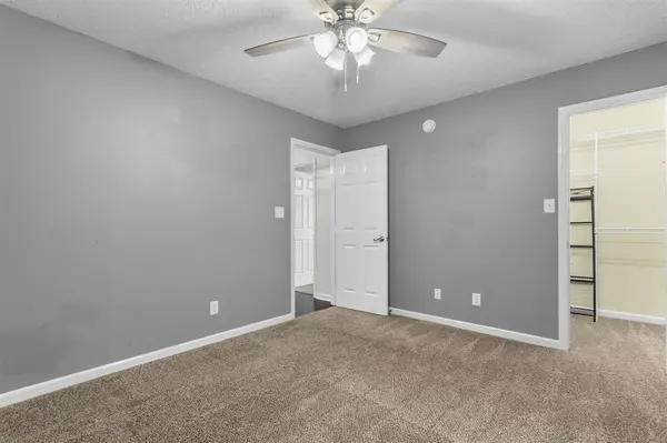 2877 Yearling Avenue, Bowling Green, KY 42101
