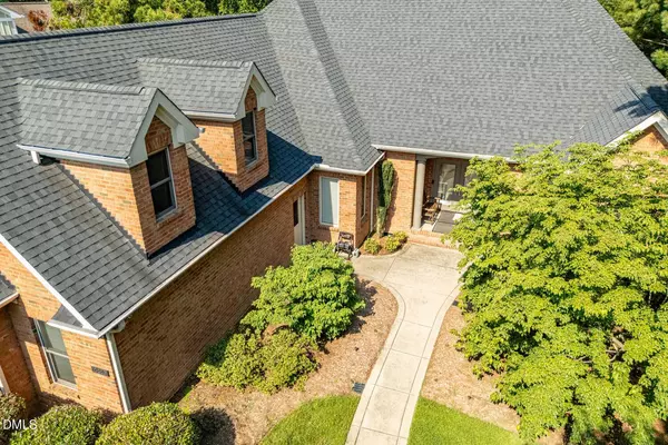 10002 Fountain, Chapel Hill, NC 27517