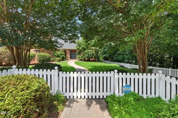 10002 Fountain, Chapel Hill, NC 27517