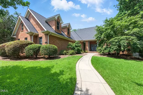 10002 Fountain, Chapel Hill, NC 27517