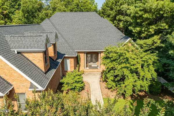 10002 Fountain, Chapel Hill, NC 27517